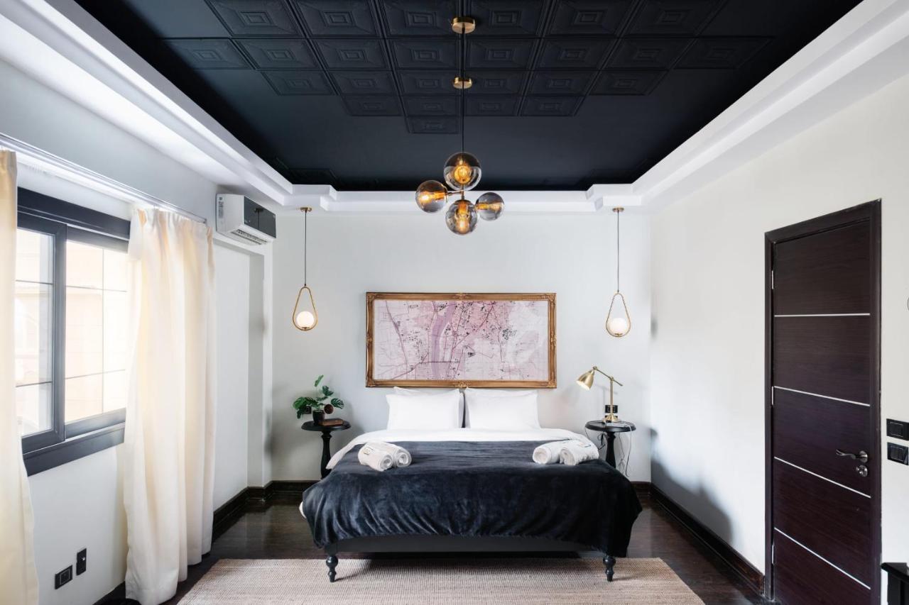 The Bold Parisian House - Steps From The Best Mall In Kairo Bagian luar foto