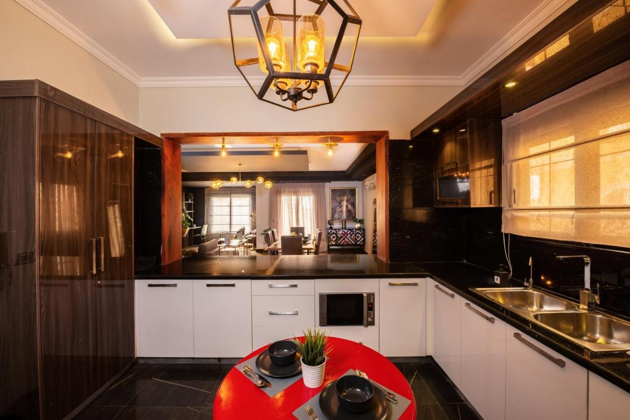 The Bold Parisian House - Steps From The Best Mall In Kairo Bagian luar foto
